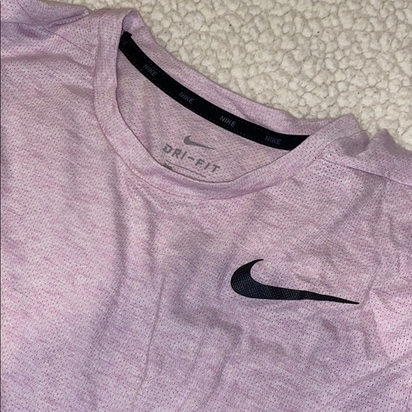 Nike Dri-fit athletic shirt - Picture 3 of 3